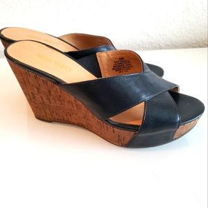 Nine West cork wedge sandals, size 6. Like new condition.